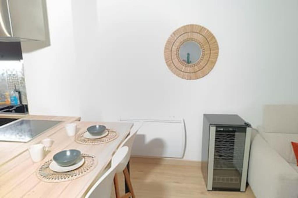 La Parenthese Neuvilloise Maison Prox Lyon Wifi Fibre * Neuville-sur-Saône